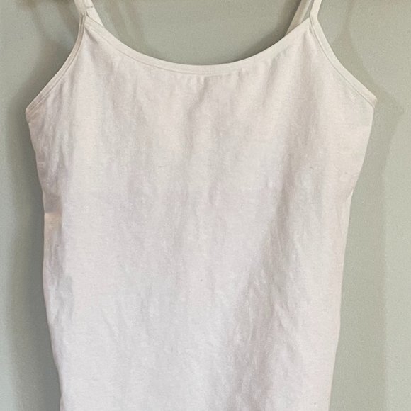 white singlet - Picture 1 of 2